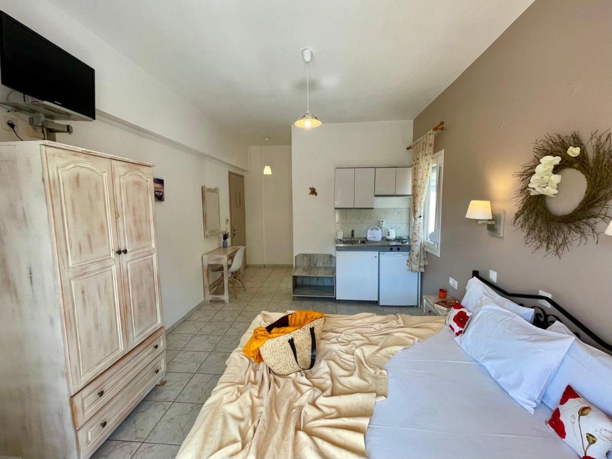 לימנריה Vana Studios & Apartments מראה חיצוני תמונה